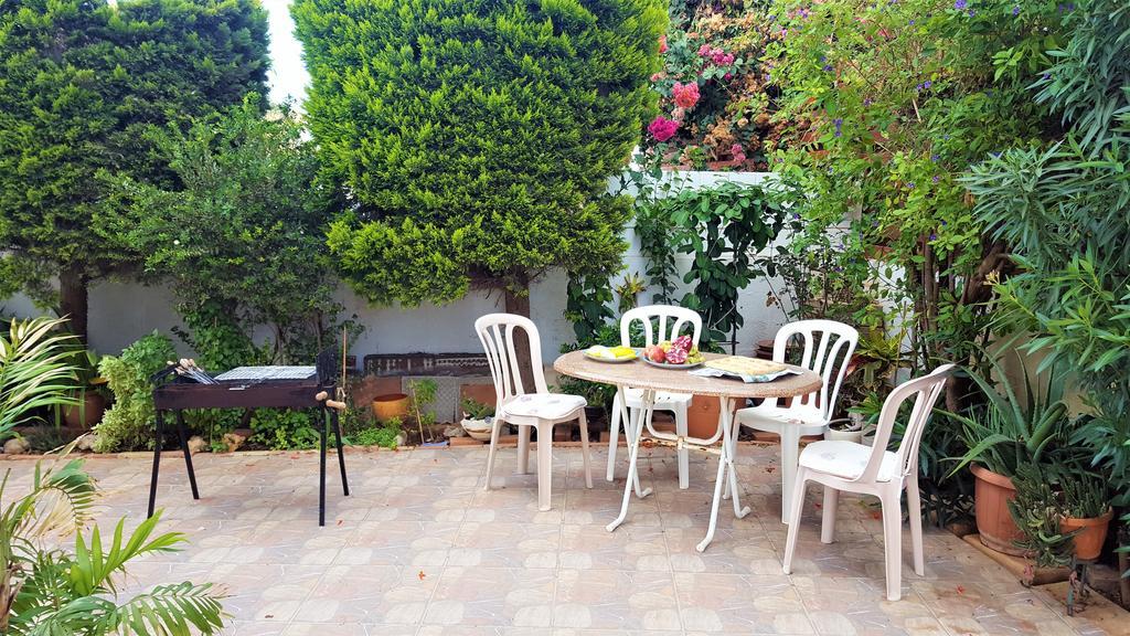 Villaer By The Sea